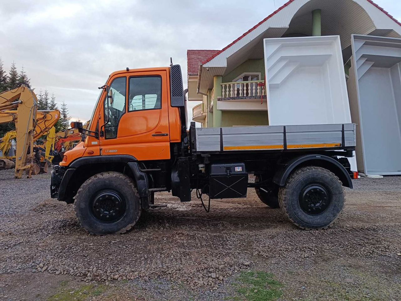 UNIMOG - U 400 - TRUCK - 2001 - Camión: foto 2 UNIMOG - U 400 - TRUCK - 2001 - Camión: foto 2