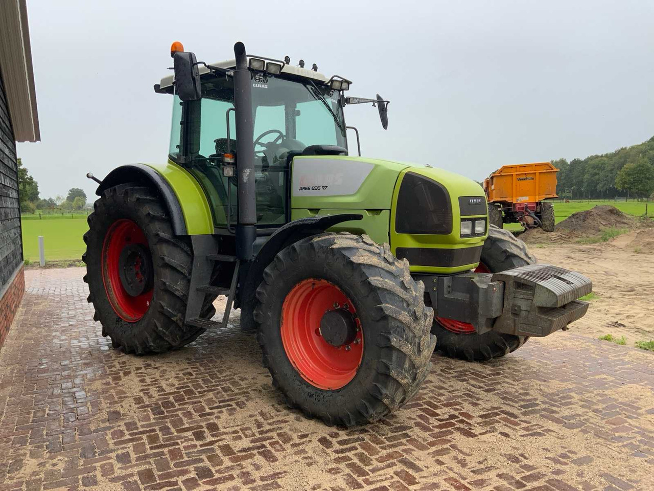 Claas Ares 826 RZ - Tractor: foto 3 Claas Ares 826 RZ - Tractor: foto 3