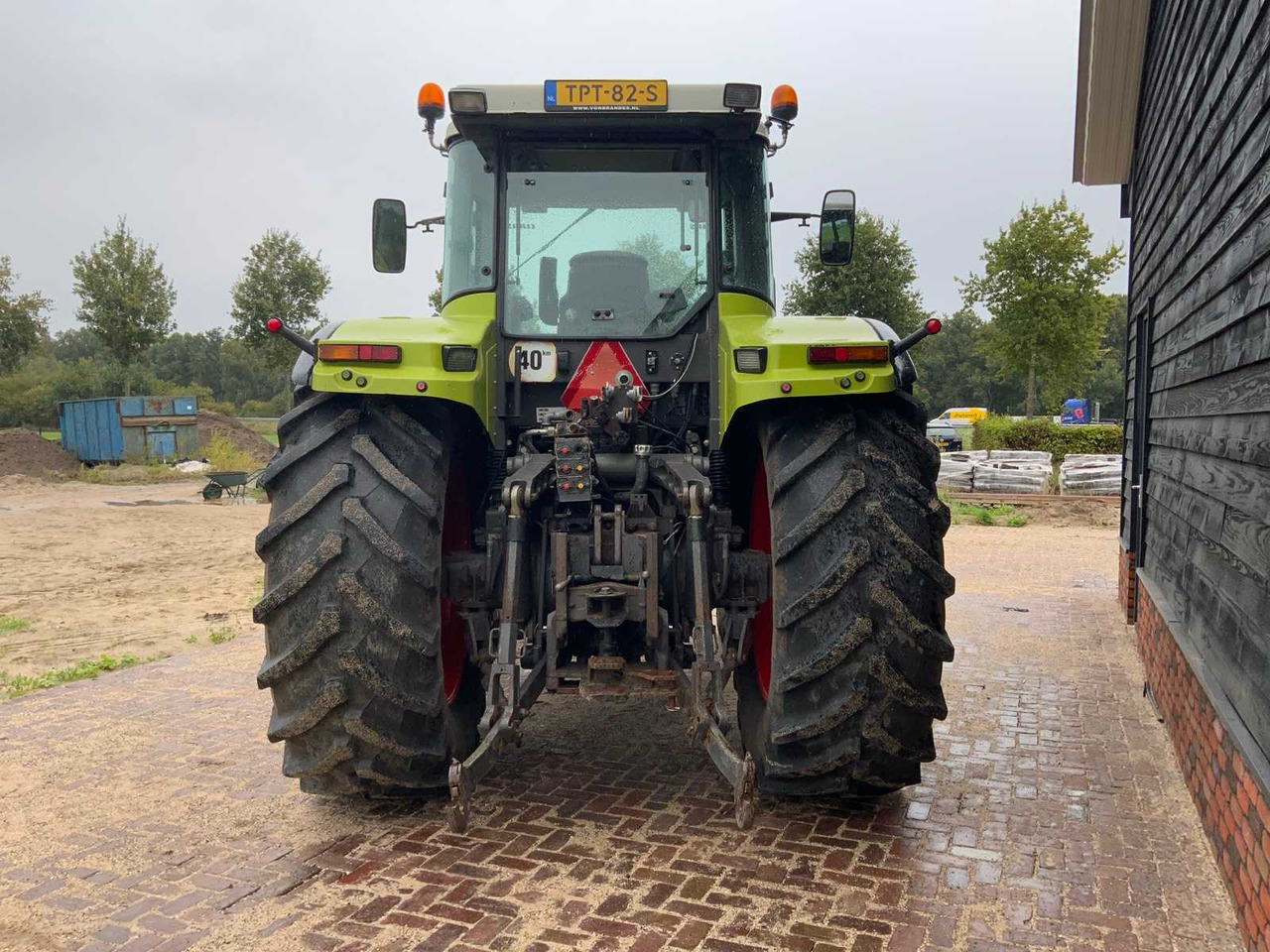Claas Ares 826 RZ - Tractor: foto 4 Claas Ares 826 RZ - Tractor: foto 4