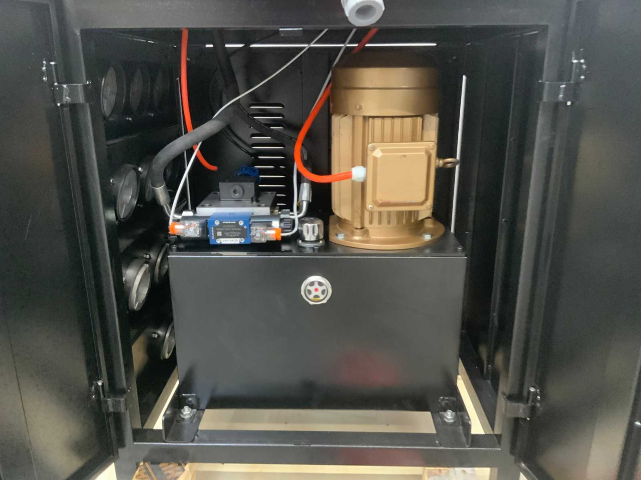 Sistema de riego Daewoo DA5100-HC: foto 10