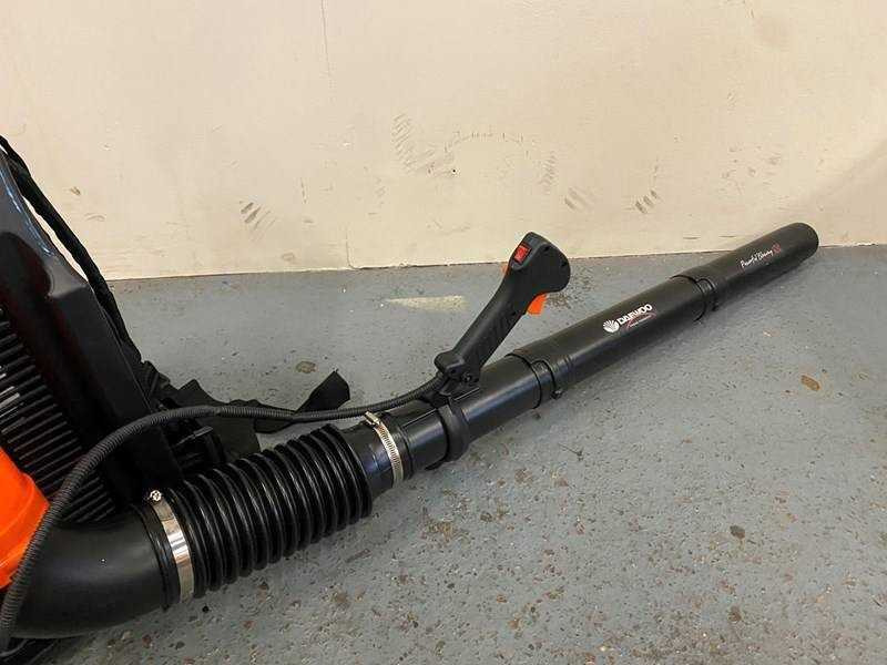 Daewoo DABL7662 - Maquinaria de jardinería: foto 5 Daewoo DABL7662 - Maquinaria de jardinería: foto 5