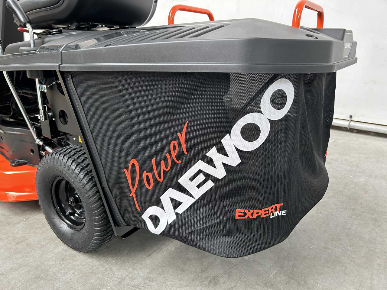 Daewoo DAXRM224 - Cortacésped: foto 5 Daewoo DAXRM224 - Cortacésped: foto 5