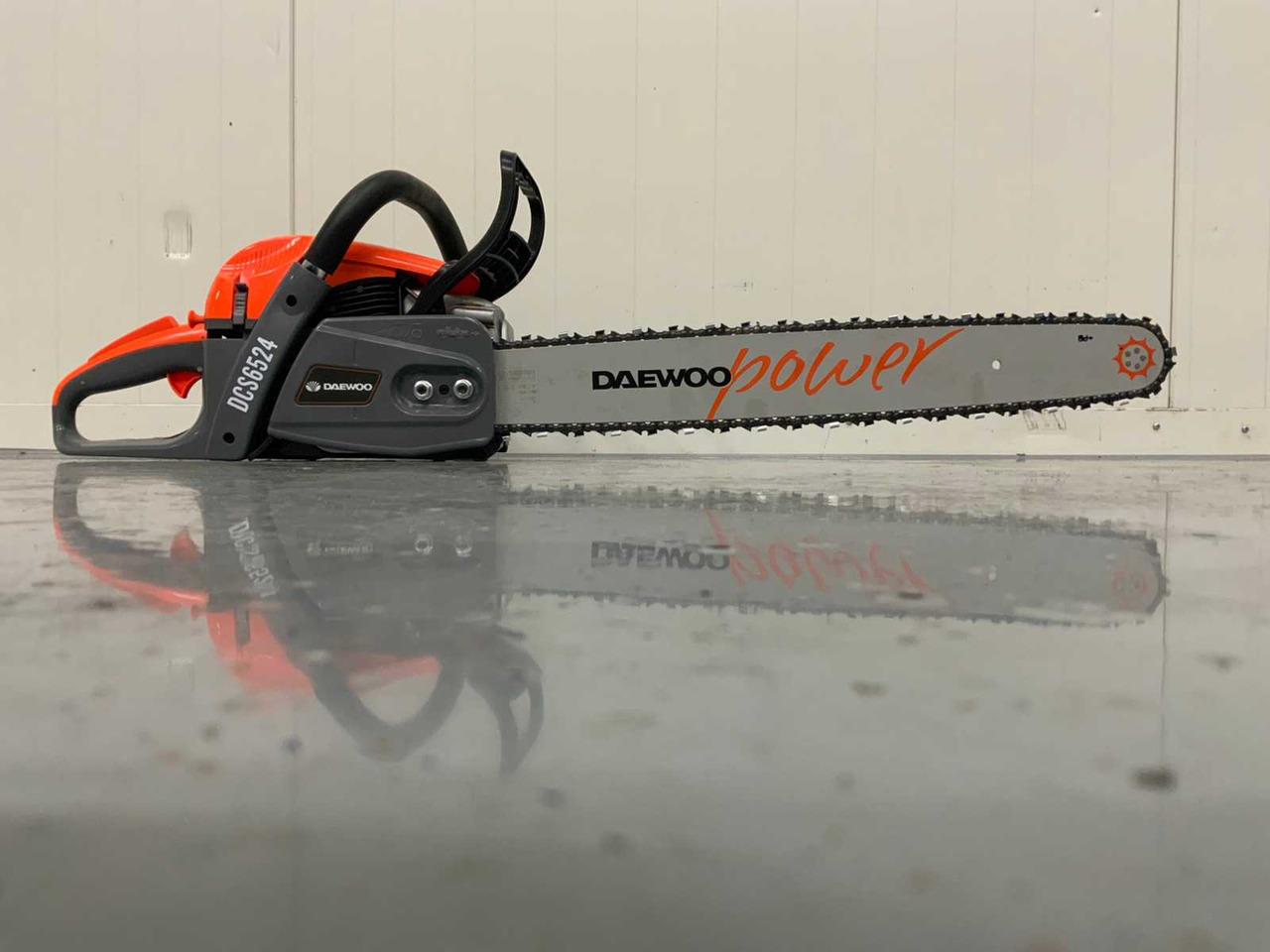 Daewoo DCS6524 - Maquinaria de jardinería: foto 2 Daewoo DCS6524 - Maquinaria de jardinería: foto 2