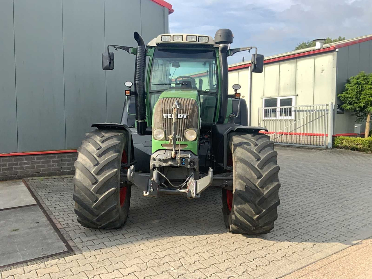 Fendt 718 Vario - Tractor: foto 2 Fendt 718 Vario - Tractor: foto 2