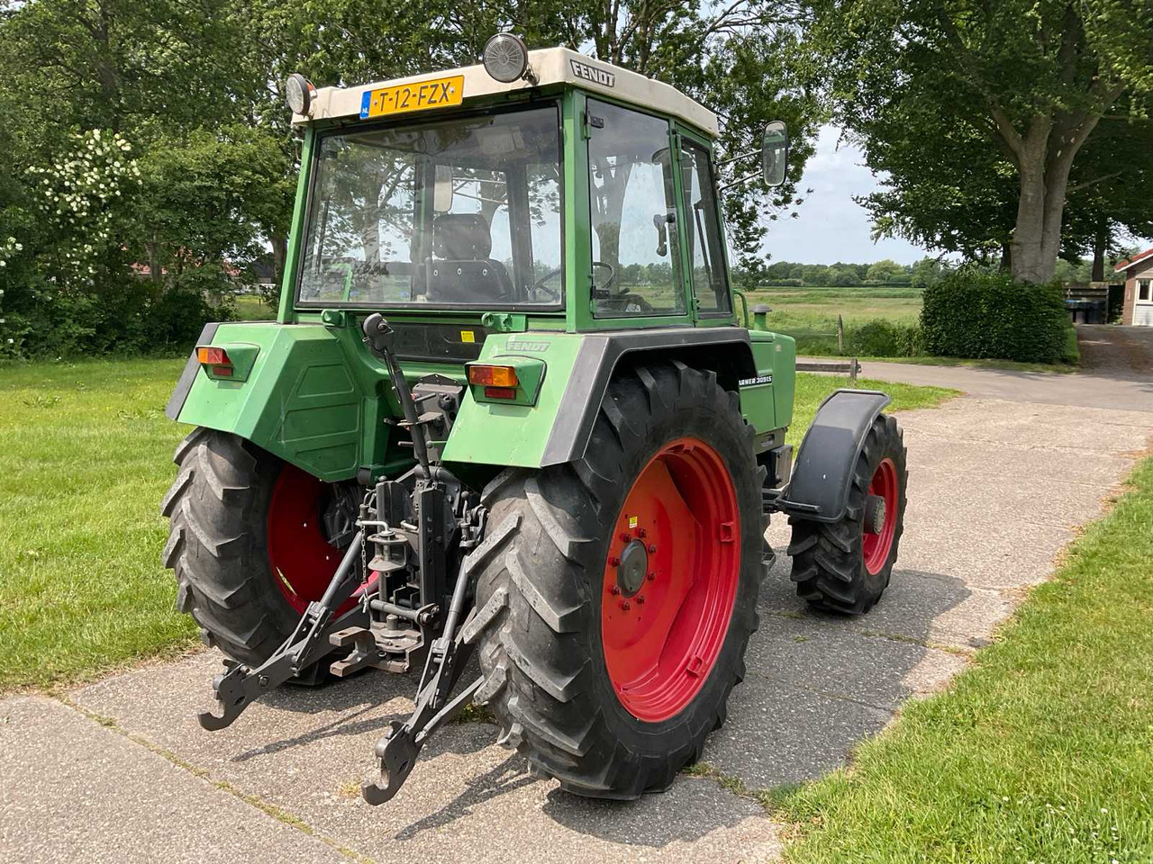 Fendt Farmer 309LS Turbomatik - Tractor: foto 3 Fendt Farmer 309LS Turbomatik - Tractor: foto 3