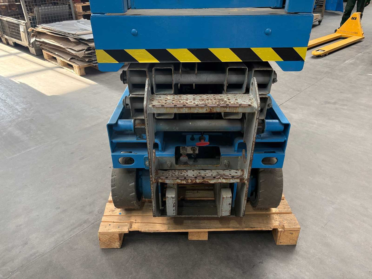 GENIE - AERIAL WORK PLATFORM GS1532 - AERIAL WORK PLATFORMS - Plataforma elevadora: foto 3 GENIE - AERIAL WORK PLATFORM GS1532 - AERIAL WORK PLATFORMS - Plataforma elevadora: foto 3