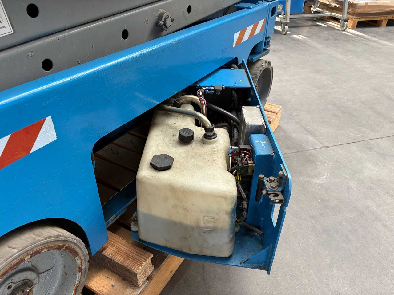 GENIE - AERIAL WORK PLATFORM GS1532 - AERIAL WORK PLATFORMS - Plataforma elevadora: foto 5 GENIE - AERIAL WORK PLATFORM GS1532 - AERIAL WORK PLATFORMS - Plataforma elevadora: foto 5