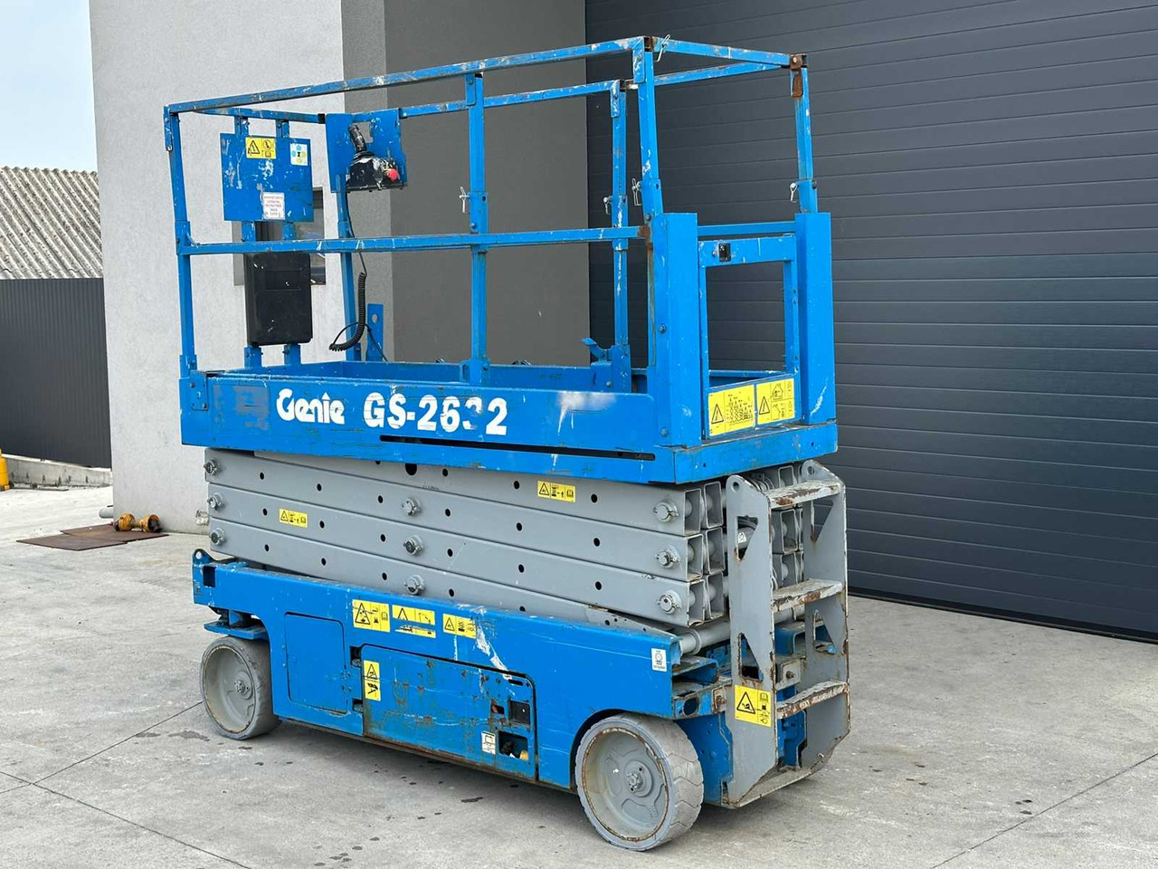 GENIE - GS-2632 - AERIAL WORK PLATFORMS - 2010 - Plataforma elevadora: foto 4 GENIE - GS-2632 - AERIAL WORK PLATFORMS - 2010 - Plataforma elevadora: foto 4