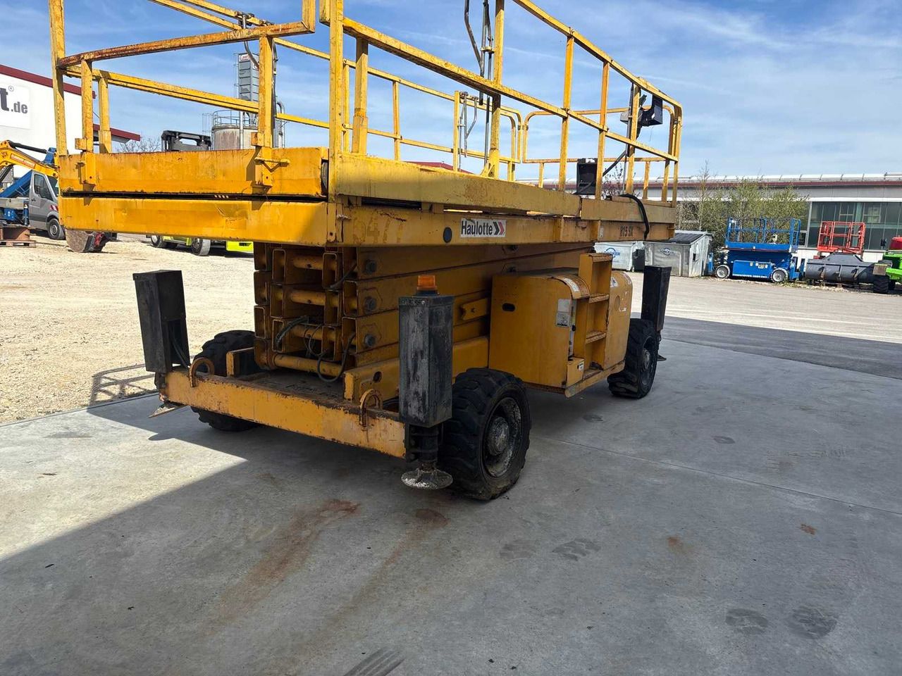 HAULOTTE - H15SXL - 2006 - 15M DIESEL SCISSOR LIFT - BOOM LIFT - LIFT - Plataforma elevadora: foto 4 HAULOTTE - H15SXL - 2006 - 15M DIESEL SCISSOR LIFT - BOOM LIFT - LIFT - Plataforma elevadora: foto 4