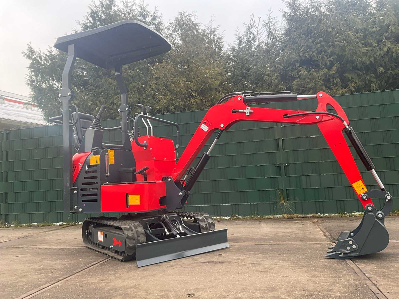 HH L10 - Miniexcavadora: foto 2 HH L10 - Miniexcavadora: foto 2