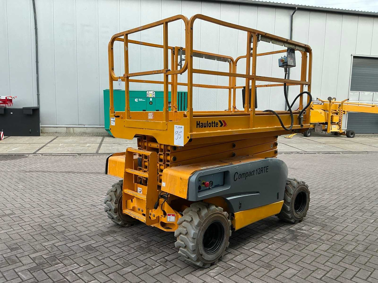 Haulotte Compact 12RTE - Plataforma elevadora: foto 5 Haulotte Compact 12RTE - Plataforma elevadora: foto 5