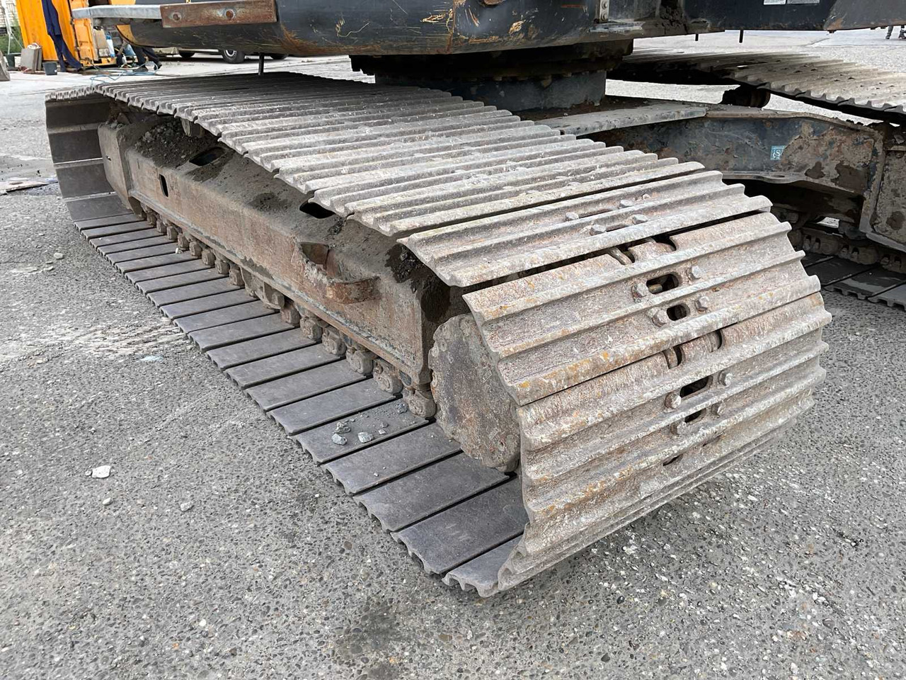Excavadora de cadenas Hitachi ZX225USLC-5B: foto 22