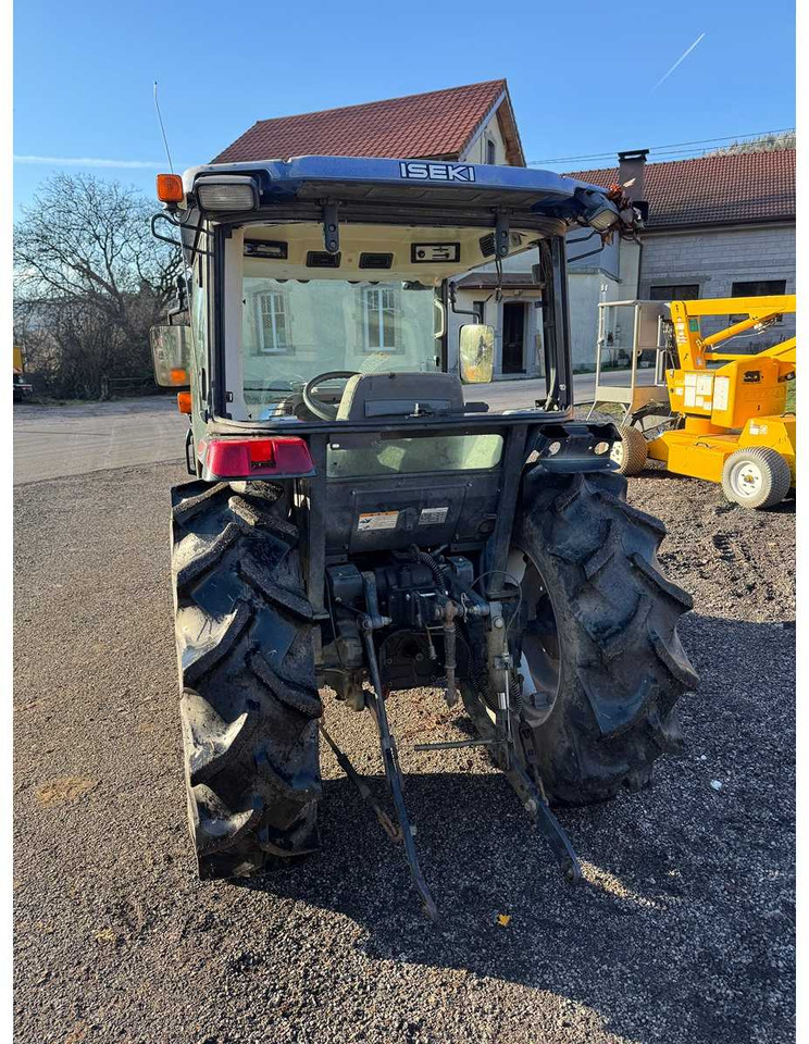 ISEKI - 2012 - AT340 - 4WD AGRICULTURAL TRACTOR - Tractor: foto 4 ISEKI - 2012 - AT340 - 4WD AGRICULTURAL TRACTOR - Tractor: foto 4