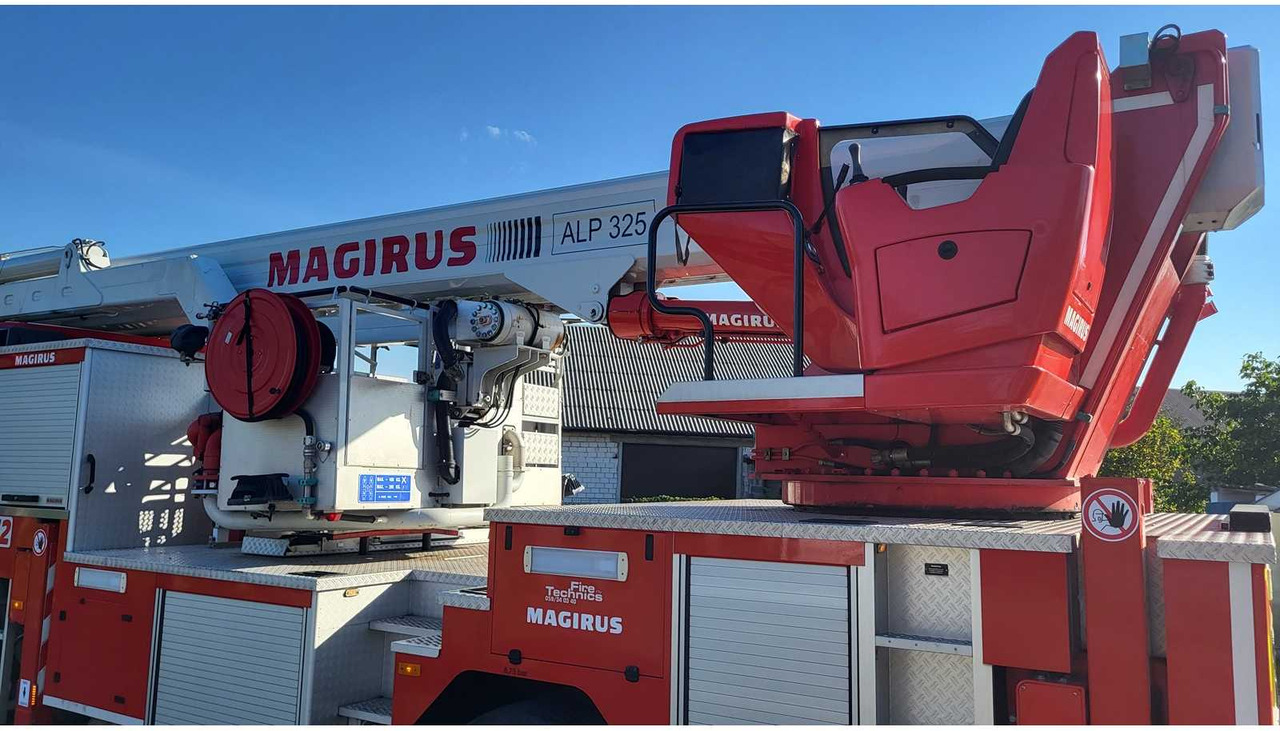 Plataforma elevadora IVECO MAGIRUS STRALIS ALP325: foto 40