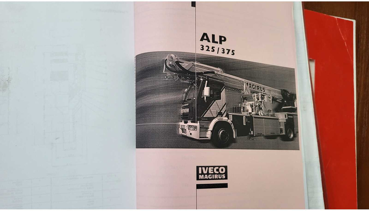 Plataforma elevadora IVECO MAGIRUS STRALIS ALP325: foto 30