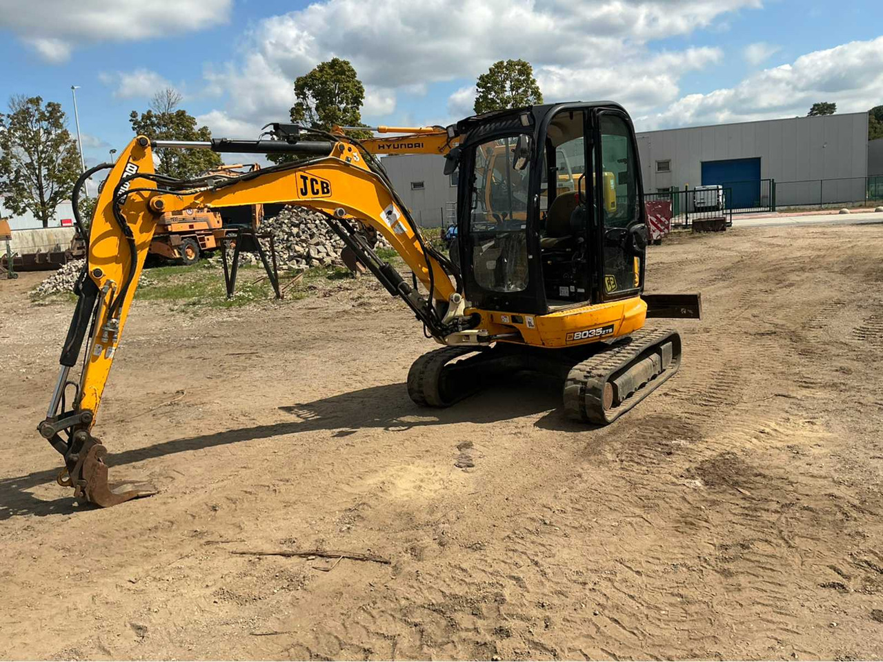 JCB 8035 - Miniexcavadora: foto 2 JCB 8035 - Miniexcavadora: foto 2