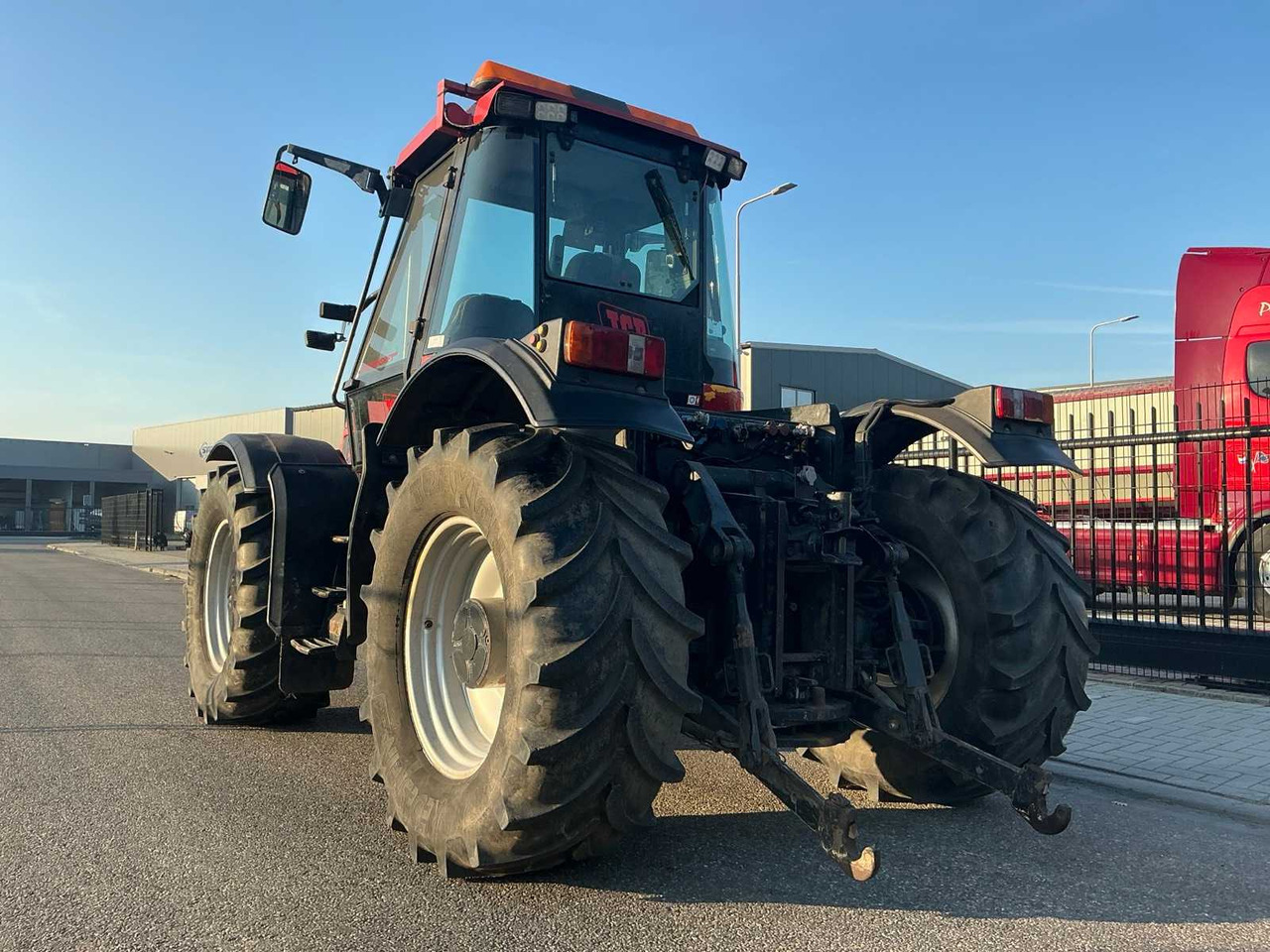JCB Fastrac 2135 4WS - Tractor: foto 3 JCB Fastrac 2135 4WS - Tractor: foto 3