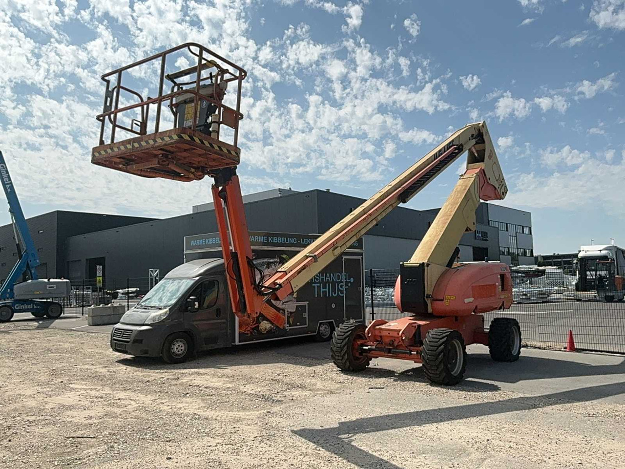 JLG 800AJ - Plataforma elevadora: foto 1 JLG 800AJ - Plataforma elevadora: foto 1