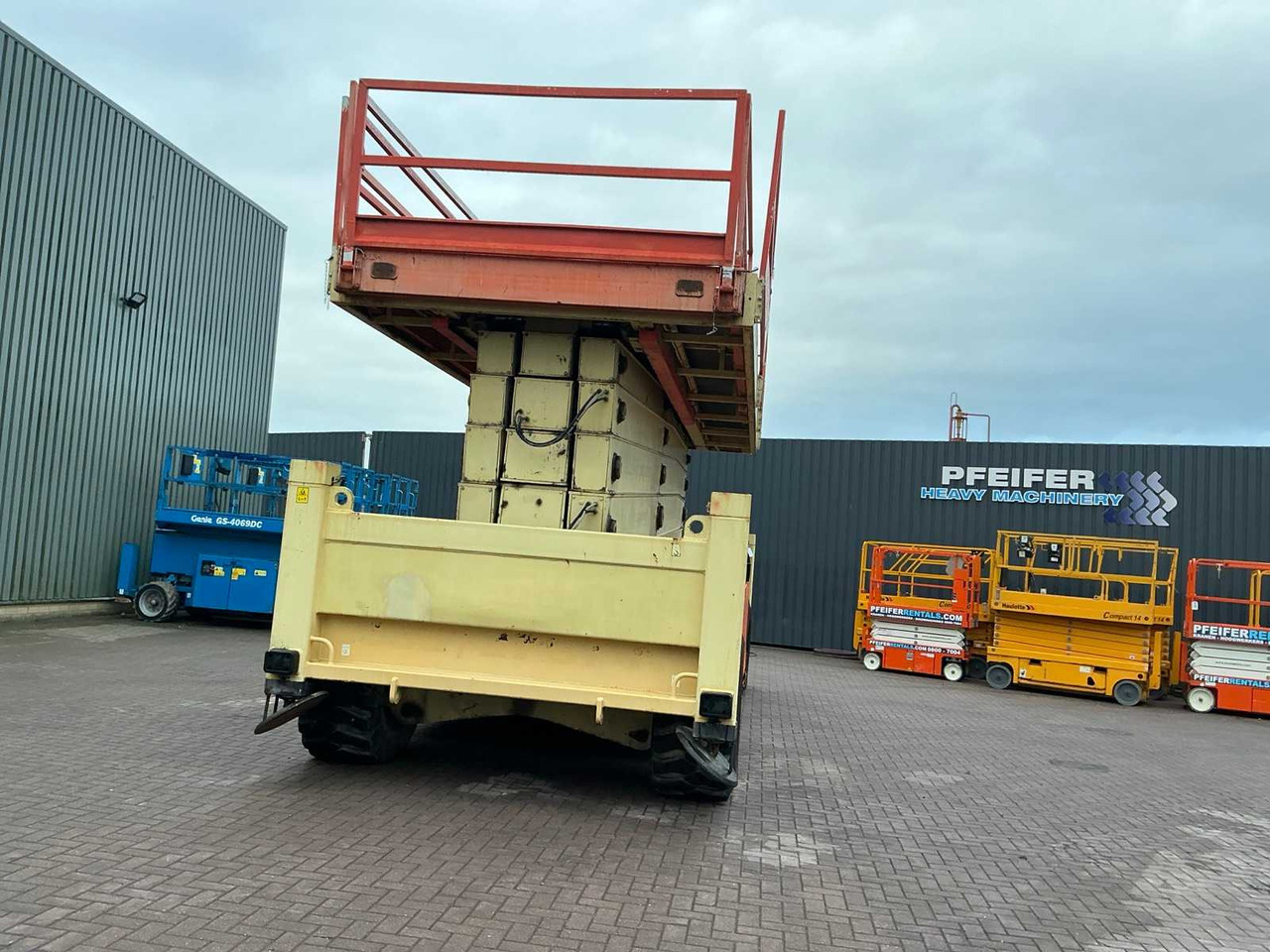 JLG SL320-30 - Plataforma elevadora: foto 2 JLG SL320-30 - Plataforma elevadora: foto 2