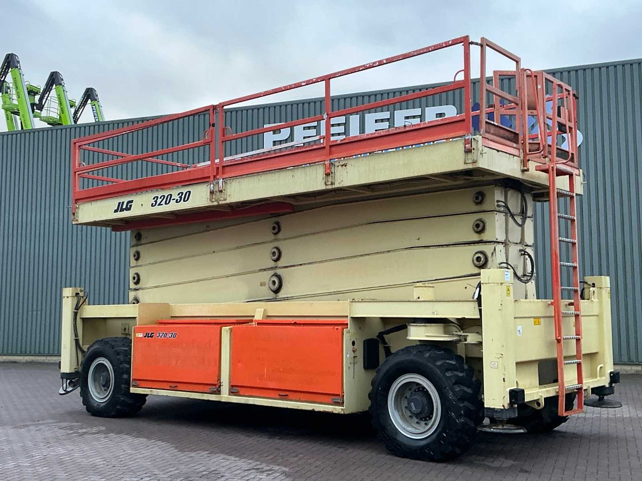 JLG SL320-30 - Plataforma elevadora: foto 4 JLG SL320-30 - Plataforma elevadora: foto 4