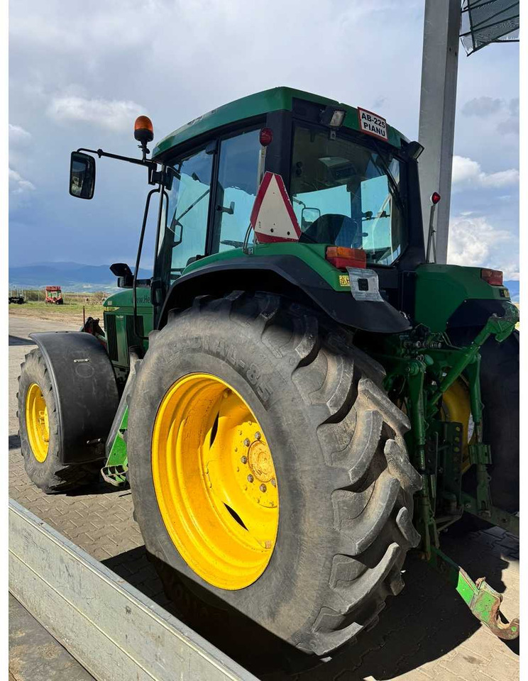 JOHN DEERE 6910 - Tractor: foto 4 JOHN DEERE 6910 - Tractor: foto 4