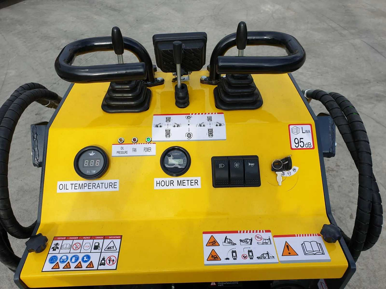 Cargadora de ruedas JPC HT360 MINI TRACK LOADER: foto 15