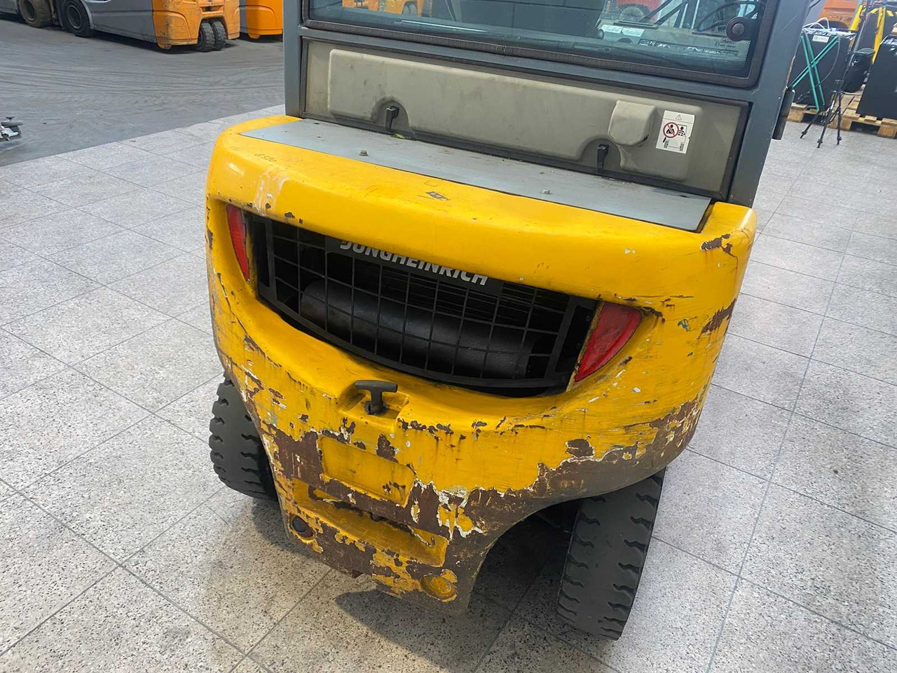 JUNGHEINRICH - 2014 - DFG425 - FORKLIFT TRUCK - Carretilla elevadora: foto 4 JUNGHEINRICH - 2014 - DFG425 - FORKLIFT TRUCK - Carretilla elevadora: foto 4