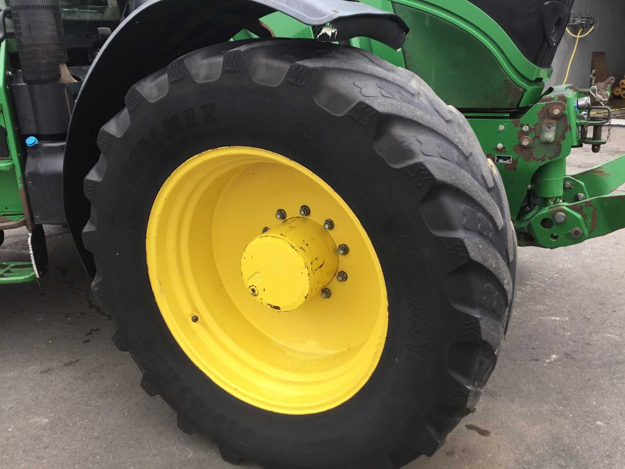 John Deere 6210R - Tractor: foto 5 John Deere 6210R - Tractor: foto 5