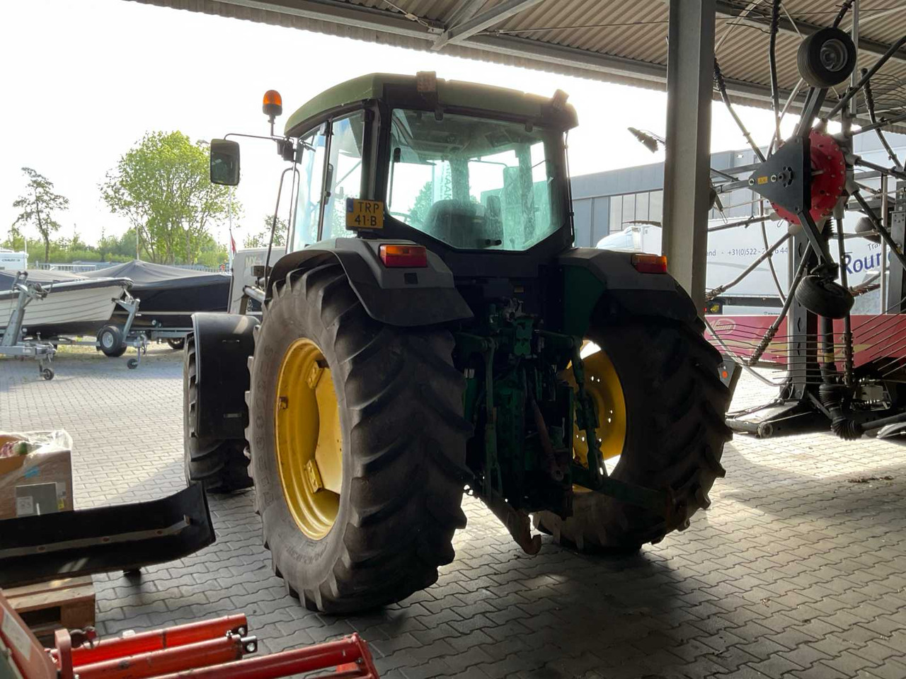 John Deere 6310 - Tractor: foto 3 John Deere 6310 - Tractor: foto 3