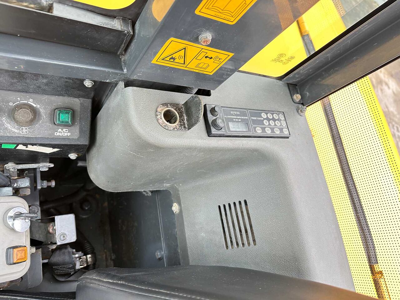 Excavadora KOMATSU - 2015 - PC56-7 - MIDI EXCAVATOR: foto 34 Excavadora KOMATSU - 2015 - PC56-7 - MIDI EXCAVATOR: foto 34