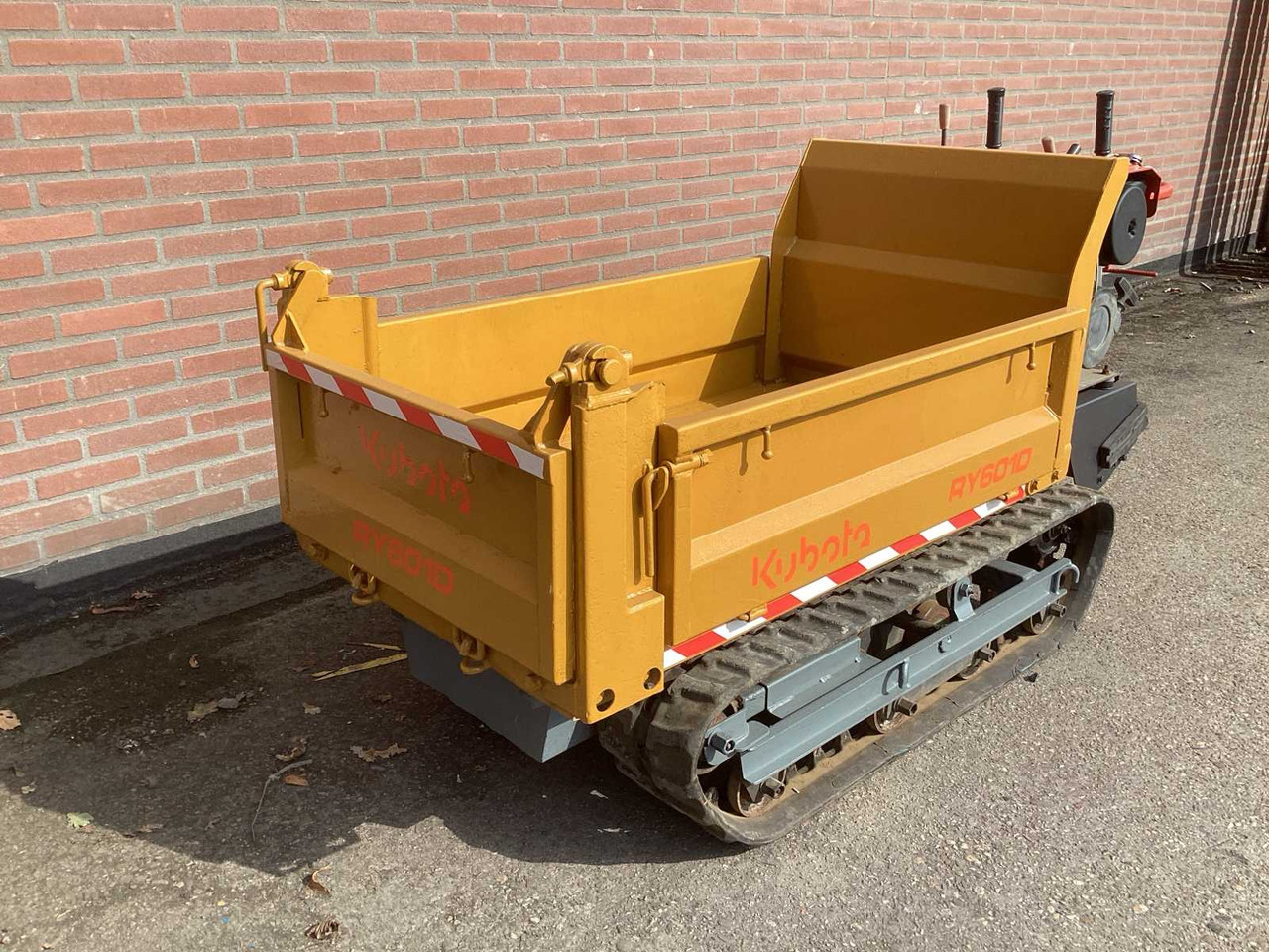 KUBOTA RY601D-3 - Dúmper: foto 5 KUBOTA RY601D-3 - Dúmper: foto 5