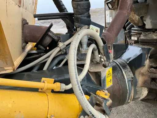 Dúmper Komatsu HM400-3: foto 26
