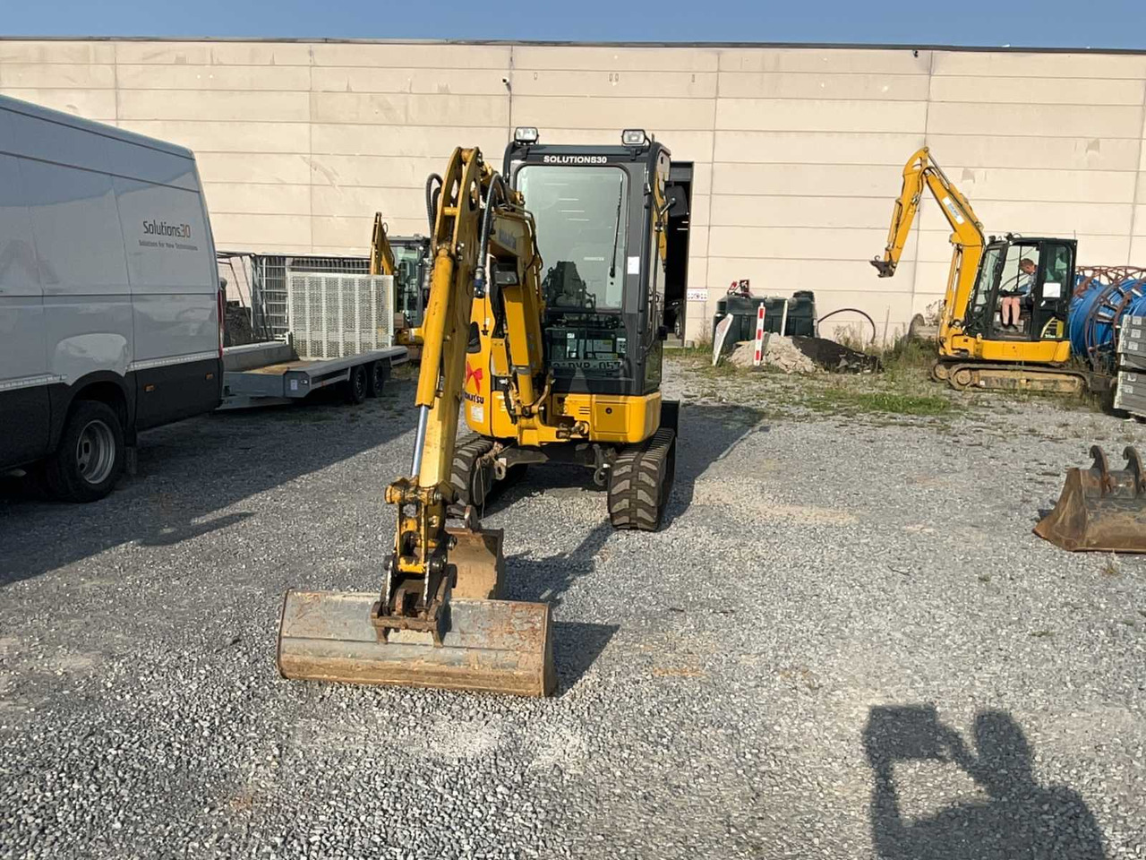 Komatsu PC26MR-5 - Miniexcavadora: foto 2 Komatsu PC26MR-5 - Miniexcavadora: foto 2