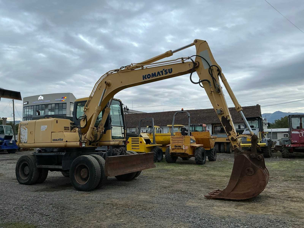 Komatsu PW 130 -7K - Excavadora de ruedas: foto 4 Komatsu PW 130 -7K - Excavadora de ruedas: foto 4