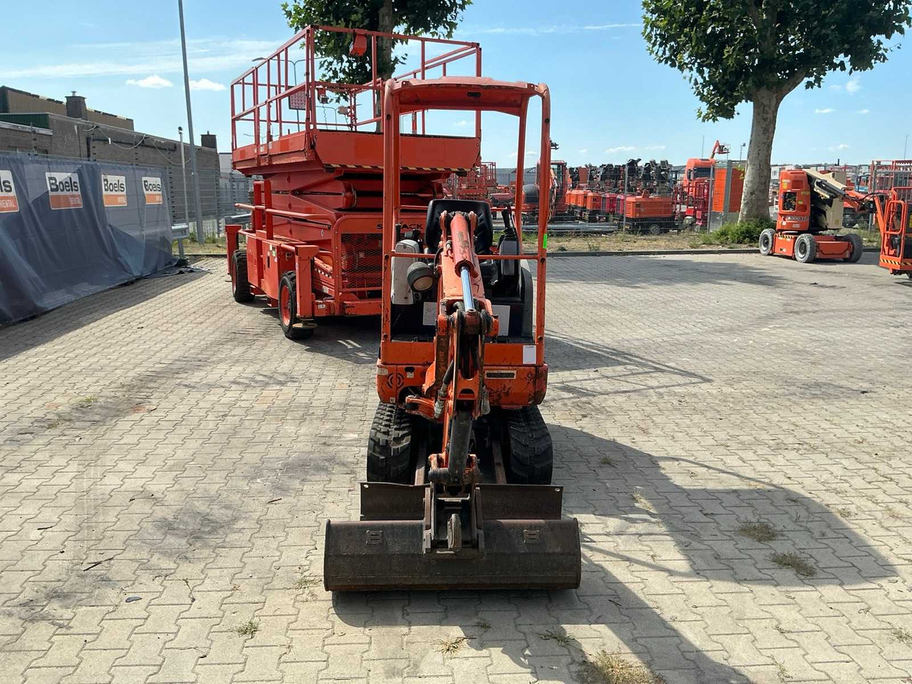 Kubota KX016-4HG - Miniexcavadora: foto 3 Kubota KX016-4HG - Miniexcavadora: foto 3