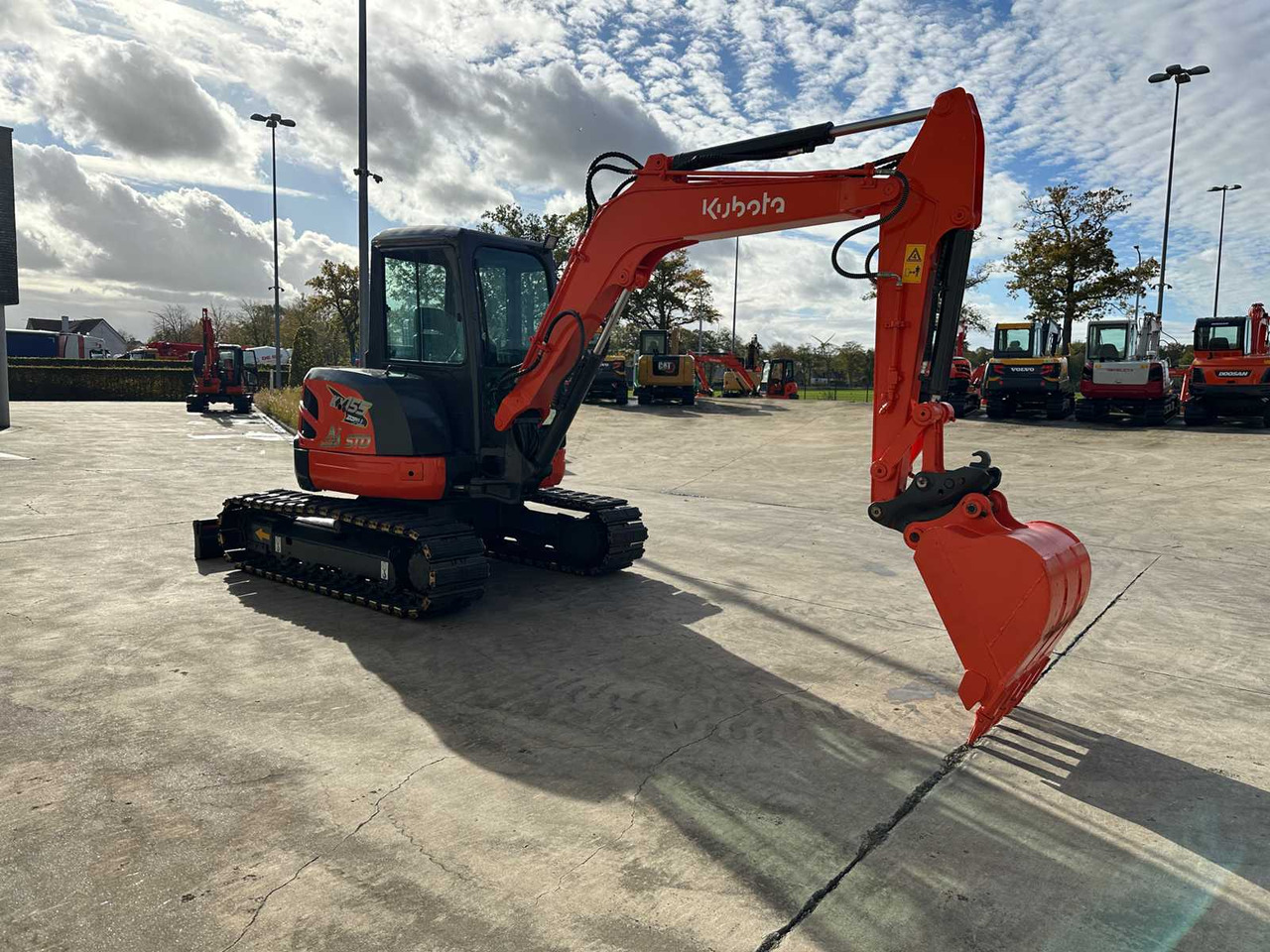 Kubota KX155-3SZ - Excavadora de cadenas: foto 3 Kubota KX155-3SZ - Excavadora de cadenas: foto 3
