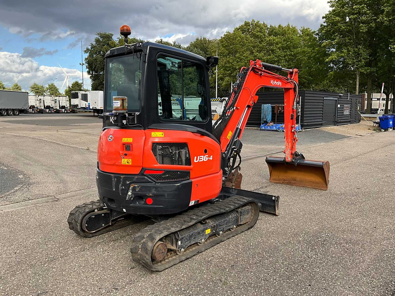 Kubota U36-4 - Miniexcavadora: foto 5 Kubota U36-4 - Miniexcavadora: foto 5