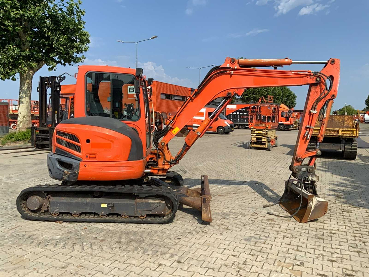 Kubota U55-4 KGLS2 - Miniexcavadora: foto 4 Kubota U55-4 KGLS2 - Miniexcavadora: foto 4