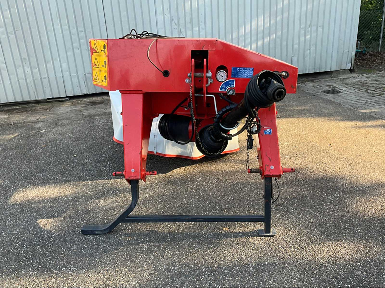 Kuhn GMD2810-FF - Desbrozadora de martillos/ Trituradora: foto 4 Kuhn GMD2810-FF - Desbrozadora de martillos/ Trituradora: foto 4