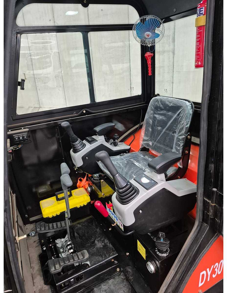 LADYS - 2025 - DY30 - MINI EXCAVATOR - Miniexcavadora: foto 2 LADYS - 2025 - DY30 - MINI EXCAVATOR - Miniexcavadora: foto 2