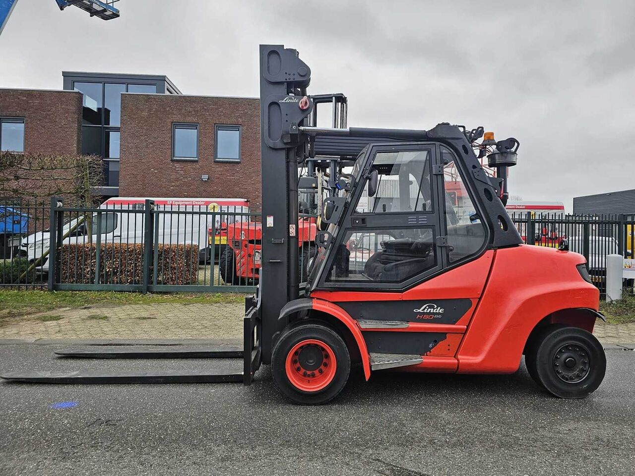 LINDE - H80D-03/900 - 4.45M LIFT HEIGHT - 2020 - FORKLIFT - Carretilla elevadora: foto 4 LINDE - H80D-03/900 - 4.45M LIFT HEIGHT - 2020 - FORKLIFT - Carretilla elevadora: foto 4