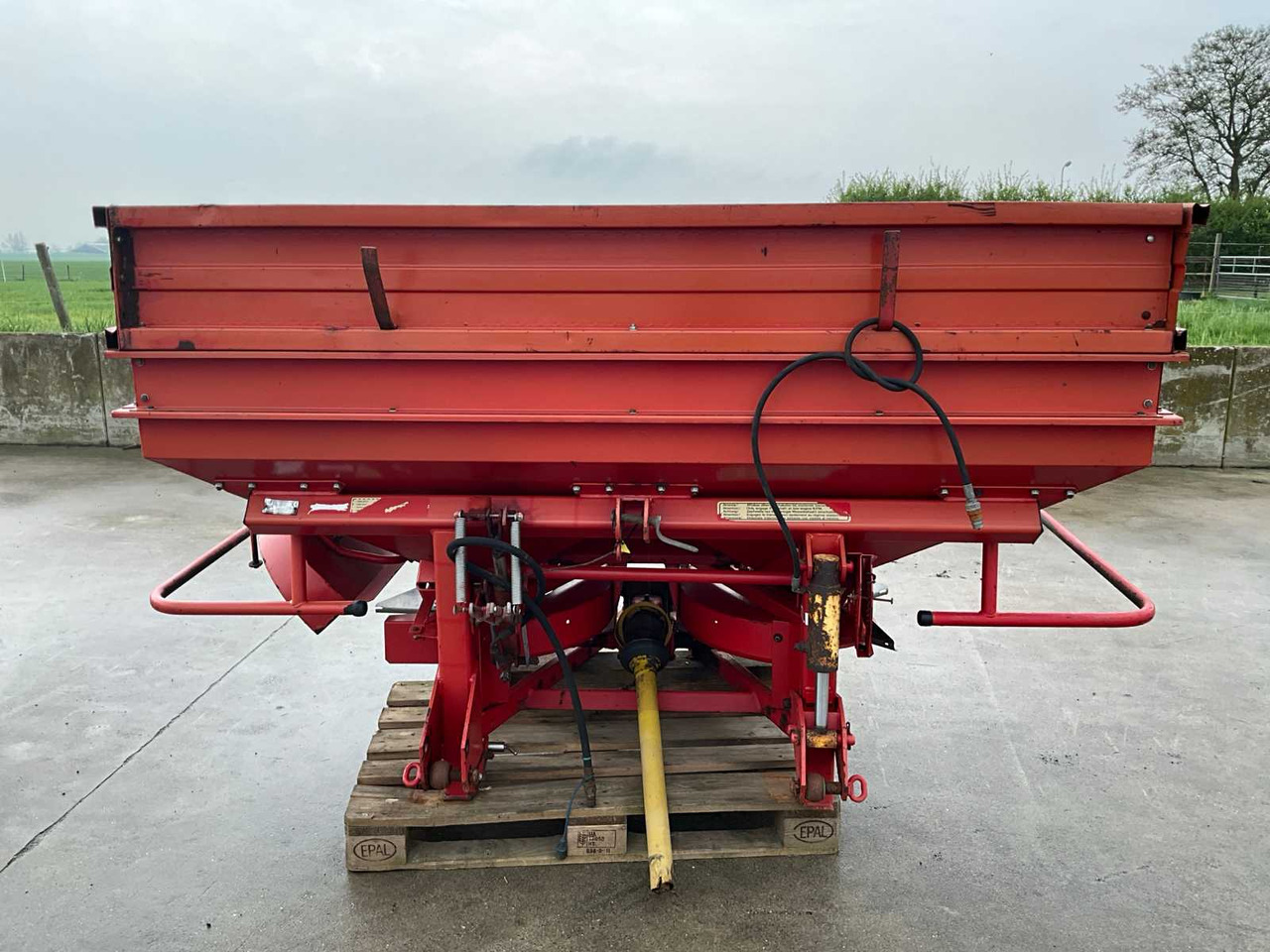 Lely Centerliner SL - Esparcidor de fertilizantes: foto 2 Lely Centerliner SL - Esparcidor de fertilizantes: foto 2