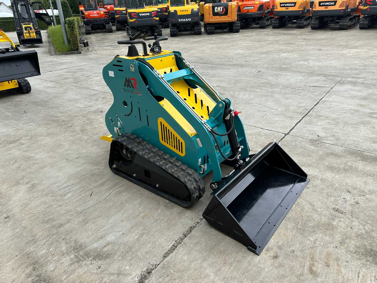 Machpro MP-S300 - Minicargadora: foto 3 Machpro MP-S300 - Minicargadora: foto 3