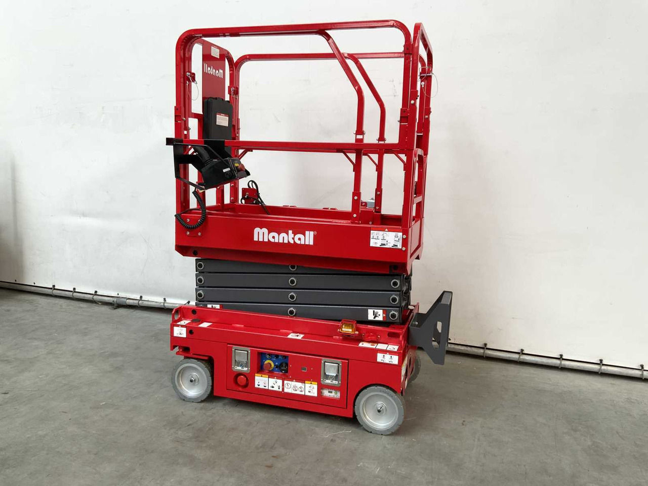 Mantall XE-60 MINI - Plataforma elevadora: foto 3 Mantall XE-60 MINI - Plataforma elevadora: foto 3