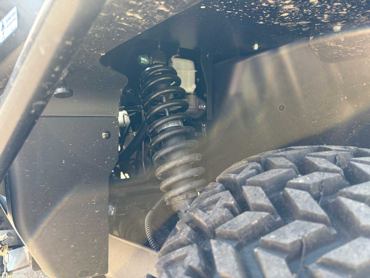KIOTI K9 UTV (Utility Terrain Vehicle), mit Kippmulde + Bordhydraulik - Maquinaria agrícola: foto 4 KIOTI K9 UTV (Utility Terrain Vehicle), mit Kippmulde + Bordhydraulik - Maquinaria agrícola: foto 4