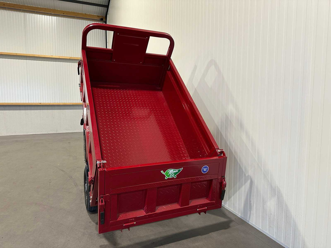 Move Eco Cargo 700 - Tractor: foto 4 Move Eco Cargo 700 - Tractor: foto 4