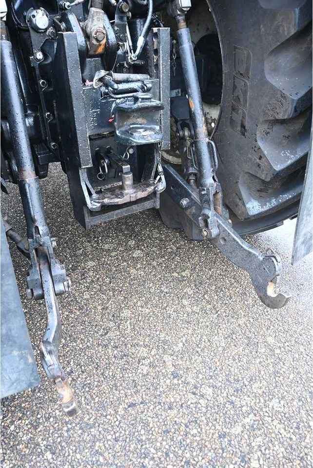 Tractor NEW HOLLAND - 2011 - T7070 - ALL-WHEEL DRIVE FARM TRACTOR: foto 20 Tractor NEW HOLLAND - 2011 - T7070 - ALL-WHEEL DRIVE FARM TRACTOR: foto 20