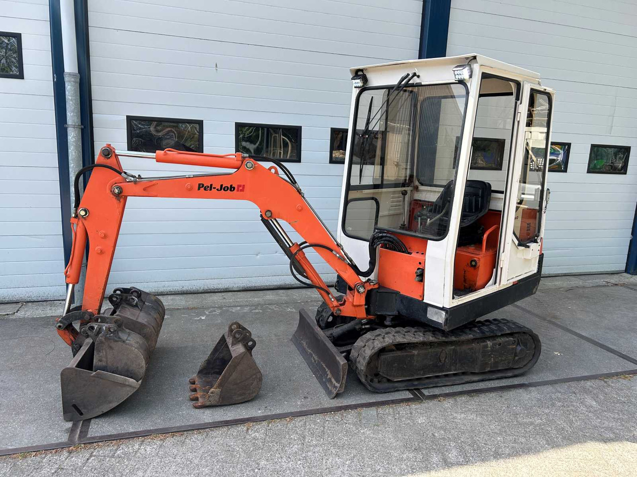 PelJob EB12 - Miniexcavadora: foto 1 PelJob EB12 - Miniexcavadora: foto 1