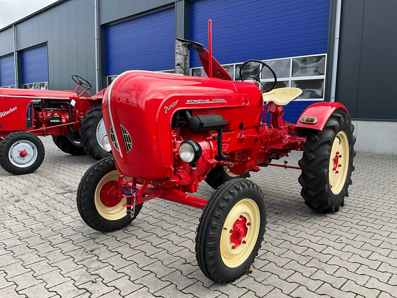 Porsche Junior 108L - Tractor: foto 1 Porsche Junior 108L - Tractor: foto 1