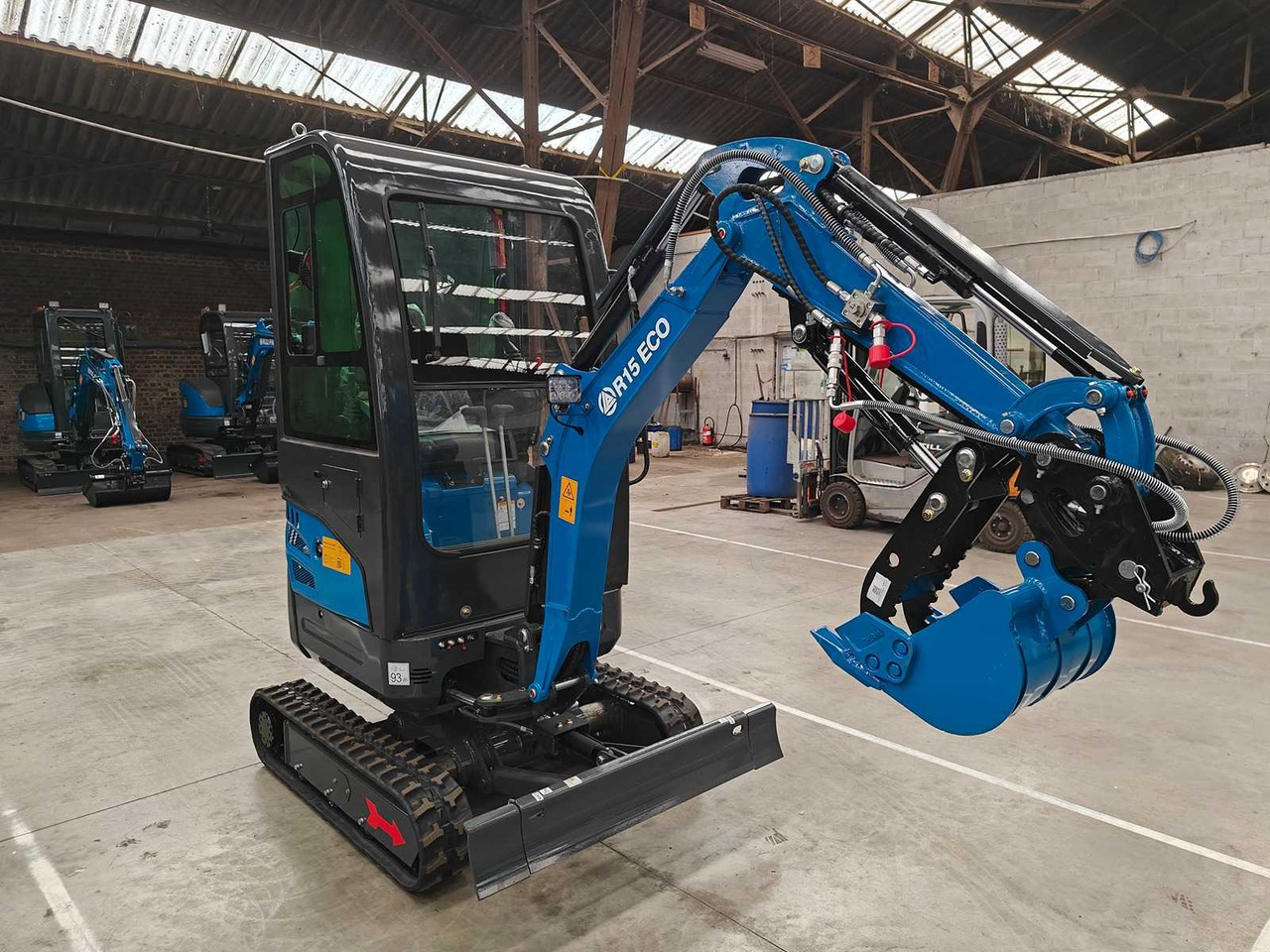 RIPPA - 2025 - R15 - MINI EXCAVATOR - Miniexcavadora: foto 2 RIPPA - 2025 - R15 - MINI EXCAVATOR - Miniexcavadora: foto 2